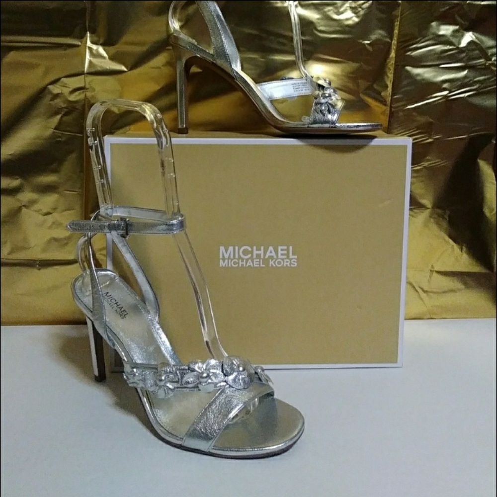Micheal Kors💣 100% leather heels make an offer!